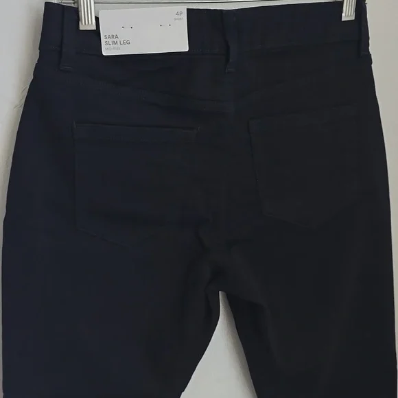 Liz Claiborne Sara Slim Leg Mid Rise Stretch Black Jeans Size 4PS Short NWT - Picture 6 of 10